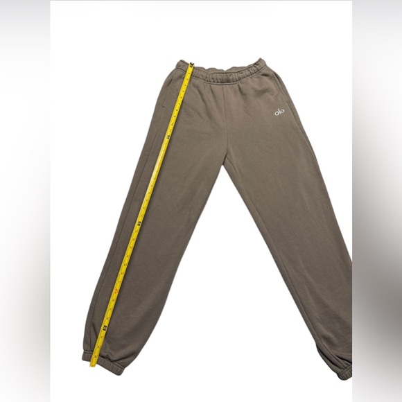 Alo Brown Sweatpants - Picture 7 of 11